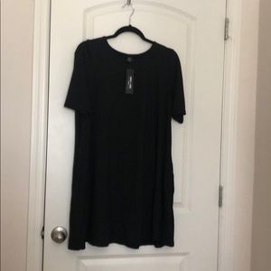 Agnes and Dora- swing tunic with pockets